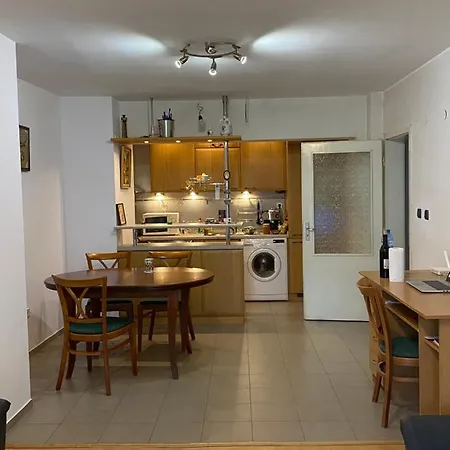 Lovely 2-bedrooms In Sofia