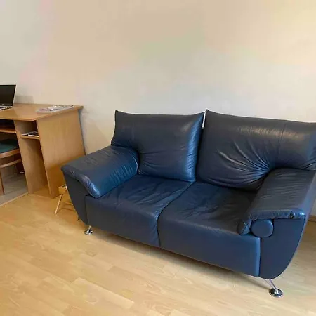 Apartamento Lovely 2-bedrooms In *